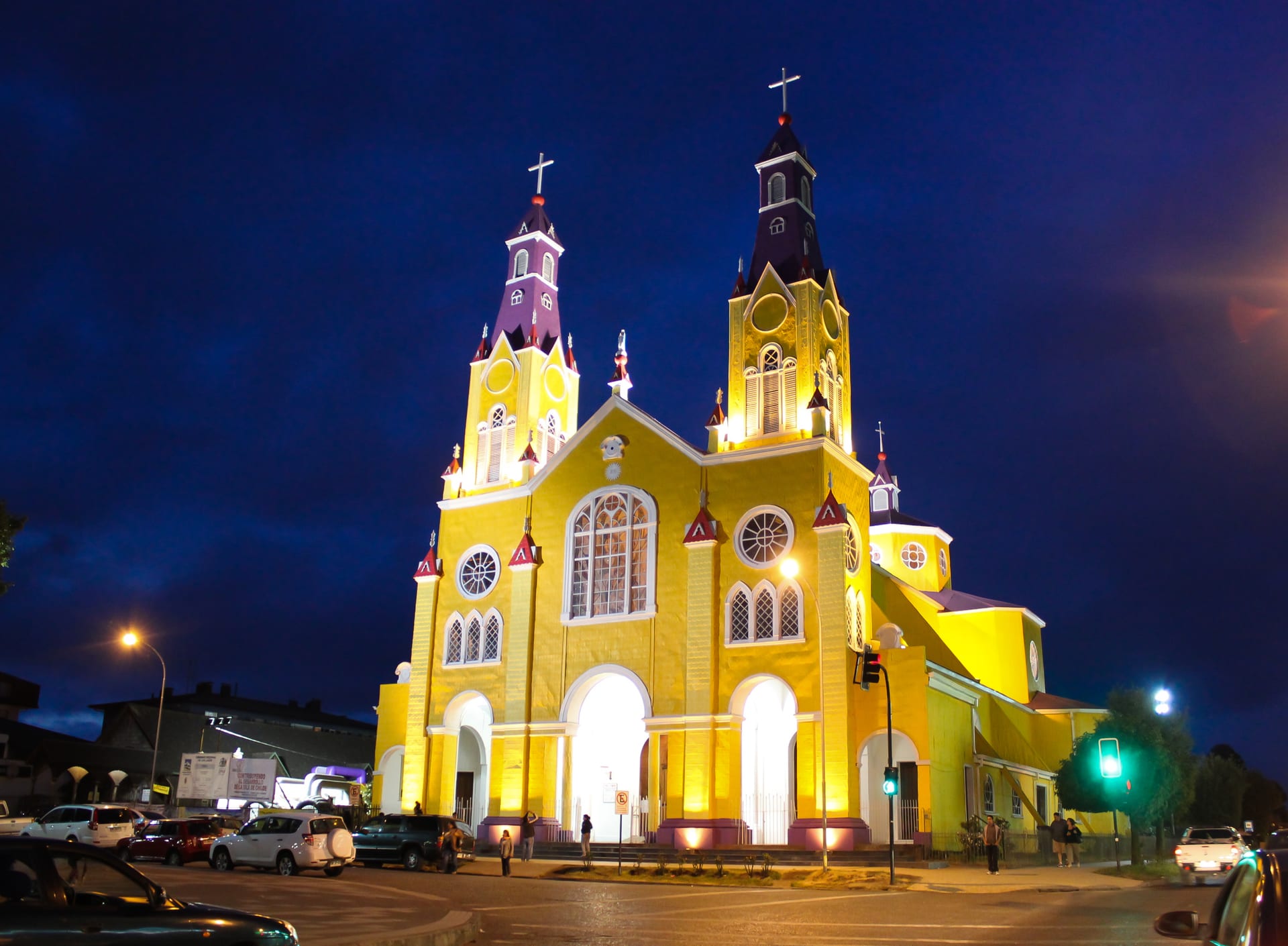 Iglesia San Francisco de noche